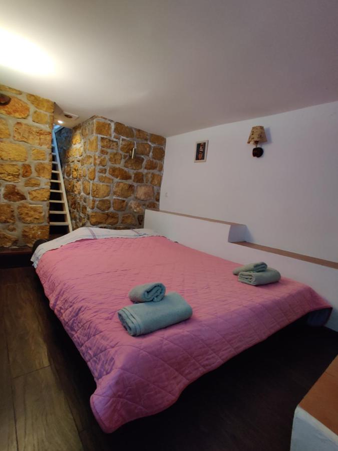 Апартаменти Marilia House Гідра Екстер'єр фото